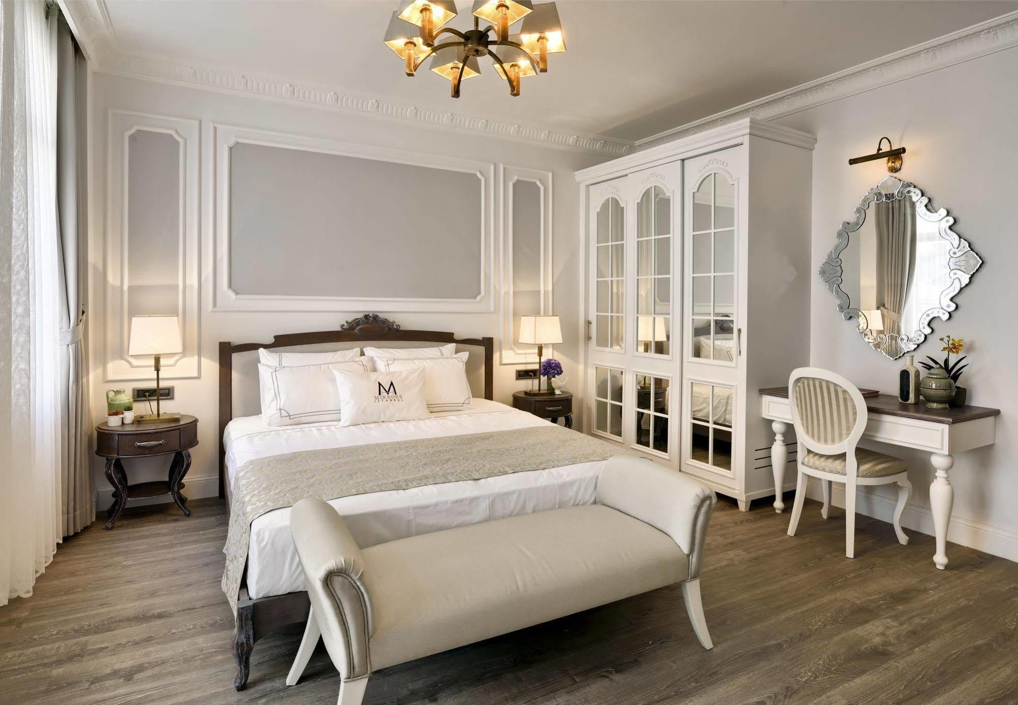 Mirrors Hotel Istambul Exterior foto